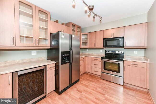 Foto del edificio - 7507 Ashby Ln