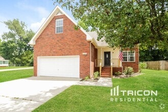 Building Photo - 1226 Bolton Dr