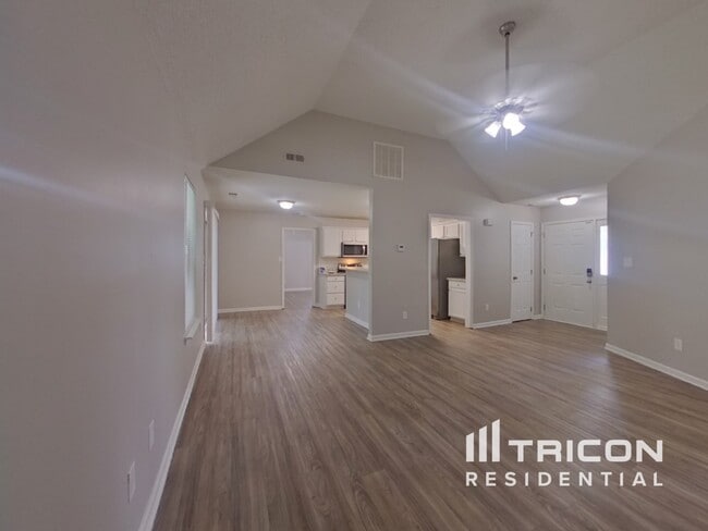 Building Photo - 8550 Alicia Brittany Ln