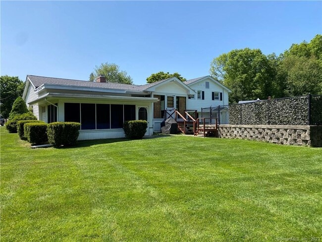 Building Photo - 14 Stonegate Dr
