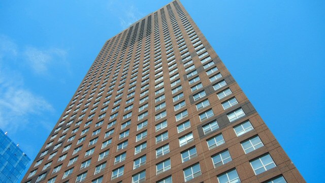 Primary Photo - 505 E Illinois St