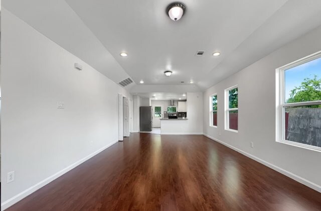 Foto del edificio - 88093 Mimbrough St