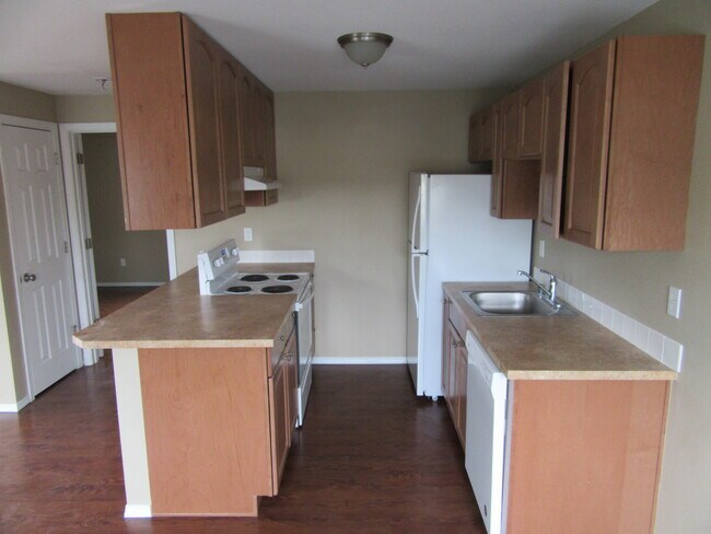 Kitchen - 209 N Norris St
