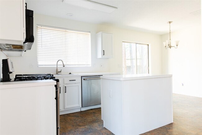Foto del edificio - 22 Cottage Grove Pl