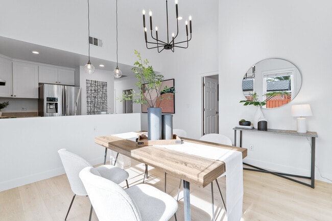 Foto del edificio - 4441 Davis St