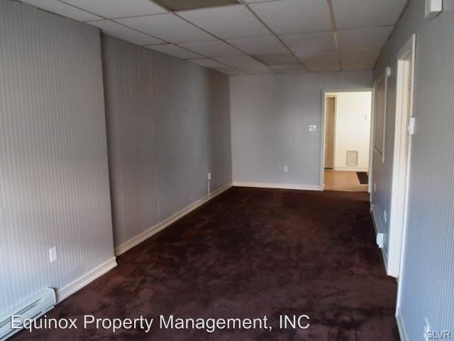 Foto del edificio - 1398 Newport Ave