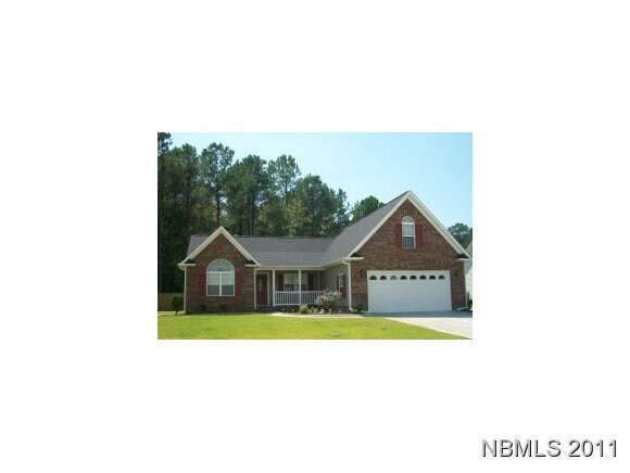 Primary Photo - 303 Croatan Woods Dr