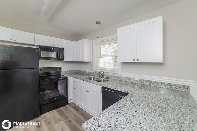 Foto del edificio - 4615 Benathon Ct, Winston Salem, NC 27104