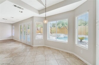Building Photo - 1733 Tesara Vista Pl