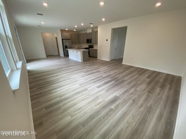 Building Photo - 4 br, 2 bath House - 11148 Stapleton Drive