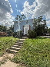 Building Photo - 5201 E 12th St