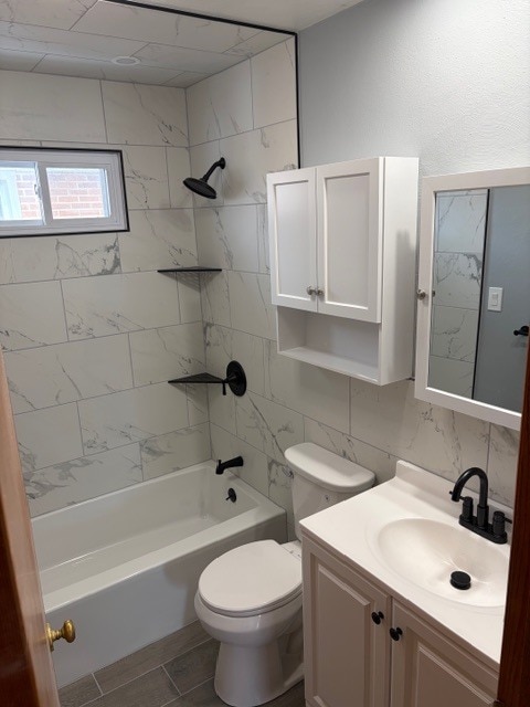 Building Photo - 105 Kinamrok St