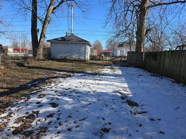 Building Photo - Cozy Home for Rent in Muncie
