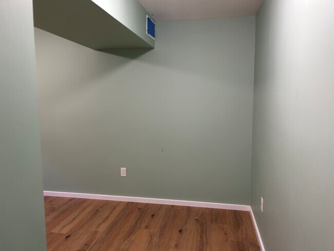 Photo du bâtiment - 667 Sixth St