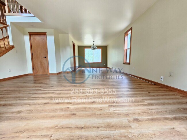 Foto del edificio - 6817 233rd St Ct E
