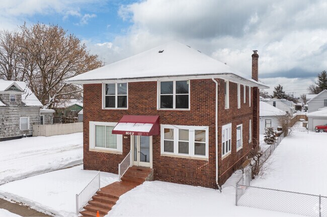 Foto del edificio - Emerson Apartments