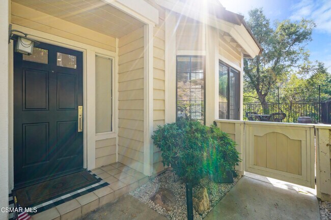 Building Photo - 5654 Starwood Ct