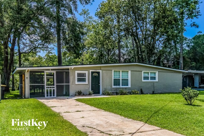 Foto del edificio - 1056 Busac Ave