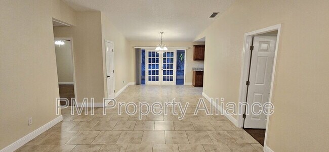 Building Photo - 703 Sunbury Ct