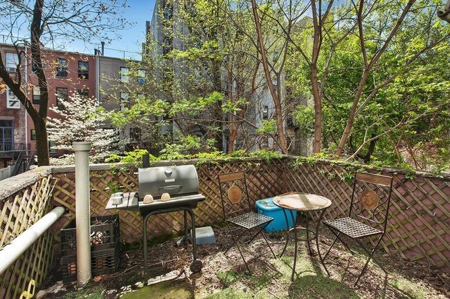 Terrace - 148 W 133rd St