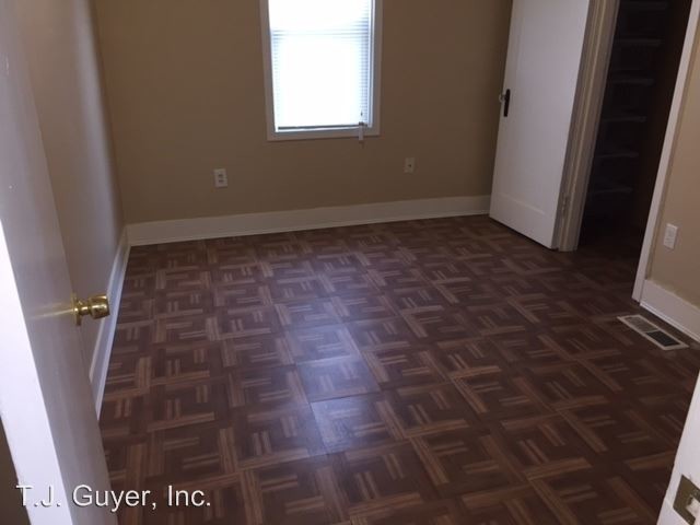 Foto del edificio - 3 br, 1 bath House - 580 NE Adams Ave.