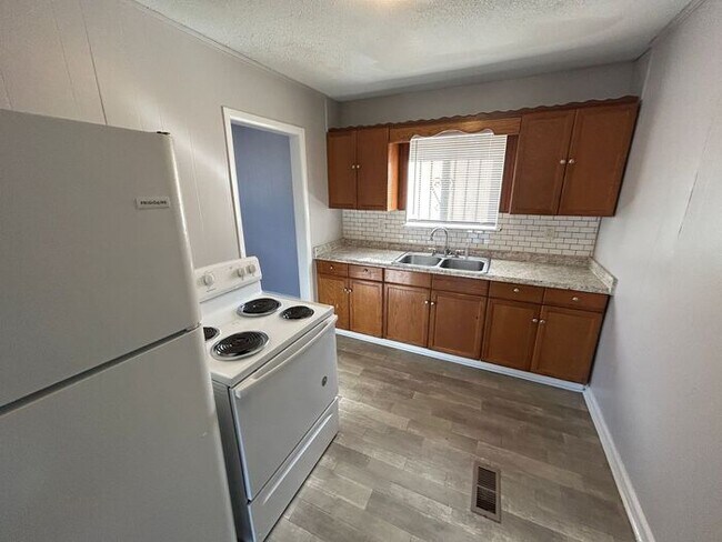 Foto del edificio - 4105 Jefferson Ave SW
