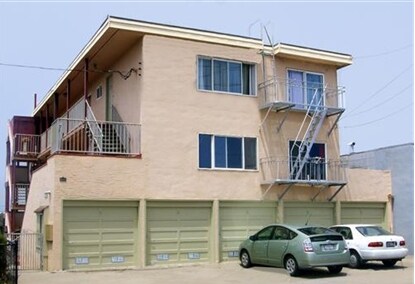 Primary Photo - 2485 46th Ave