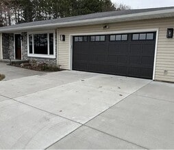 Building Photo - 4346 Deerfield Rd