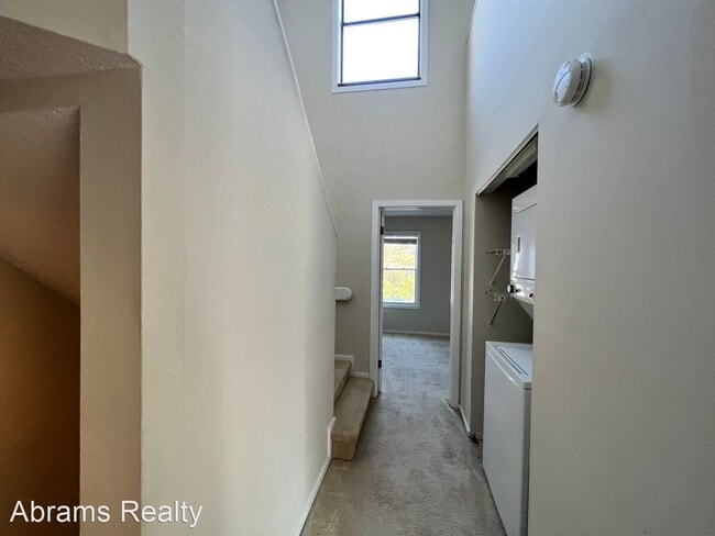 Building Photo - 3 br, 2.5 bath House - 2302 Bergen Ct.