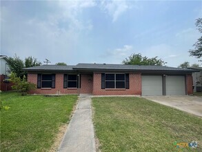 Building Photo - 4705 Dahlia Ln
