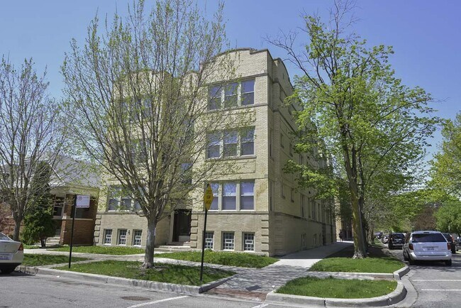 Building Photo - 2958 N Washtenaw Ave