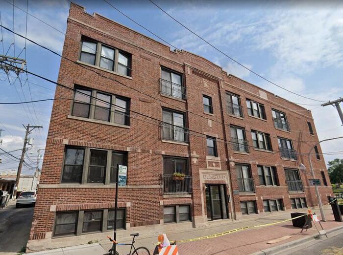 Primary Photo - 6677 N Oliphant Ave