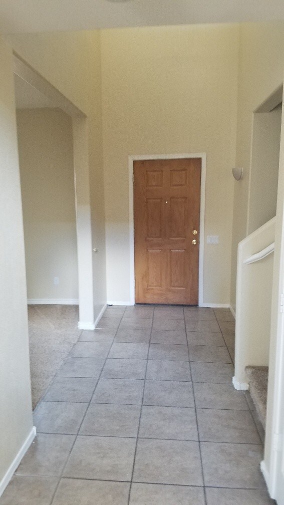 Building Photo - FABULOUS HOME