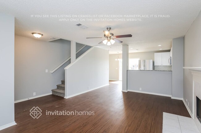 Foto del edificio - 1400 Cloyne Dr