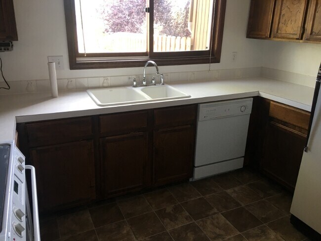 Building Photo - 5310 Fossil Creek Dr