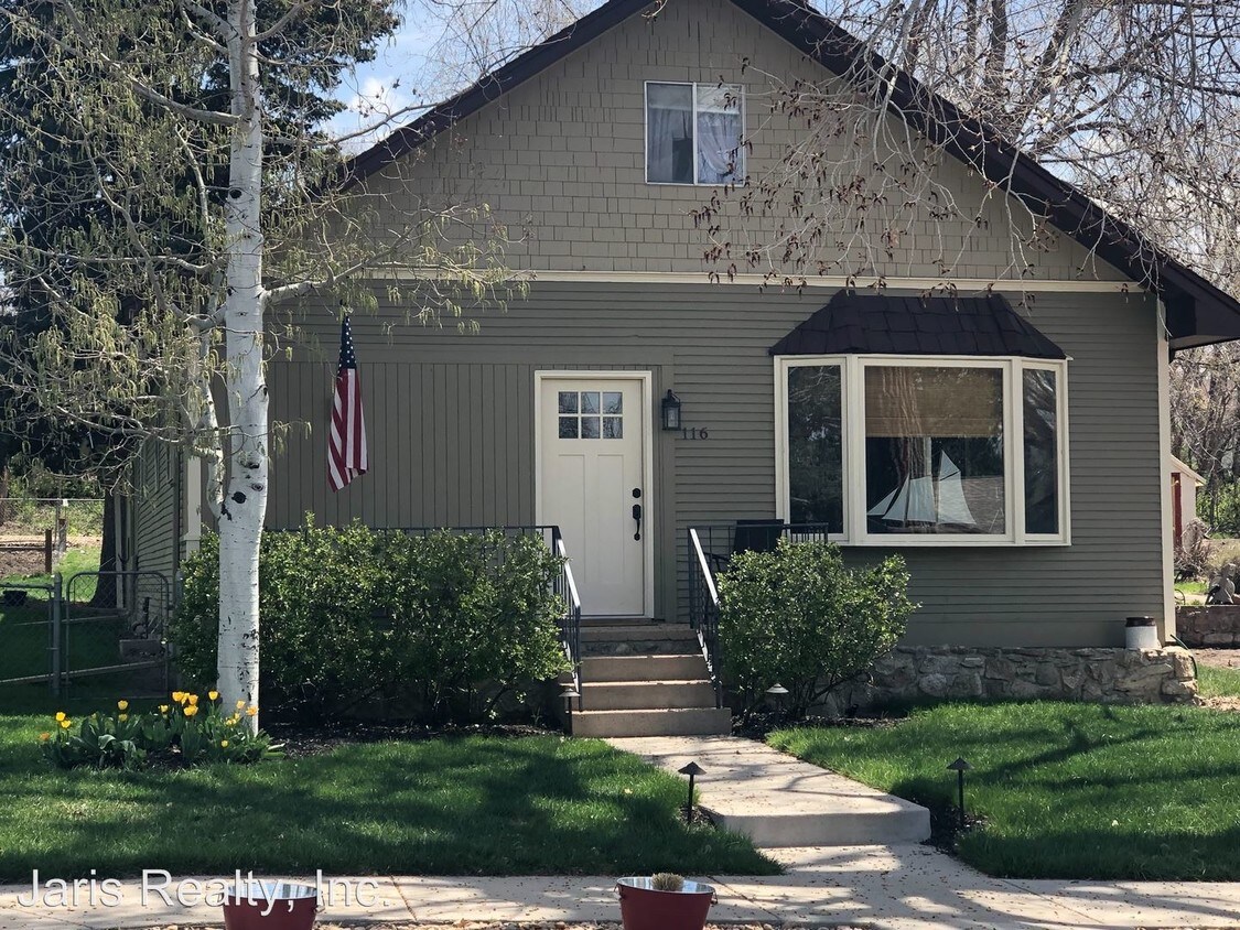 Foto principal - 3 br, 2 bath House - 116 Lewis St.