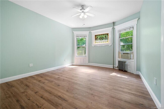 Building Photo - 1305 Dorchester Rd