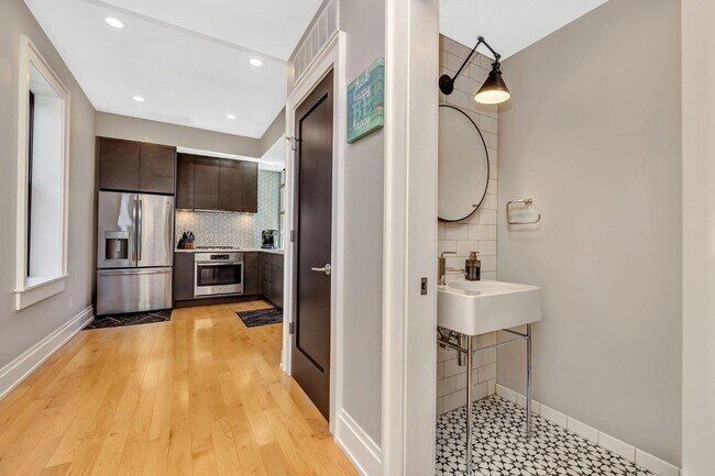 Foto del edificio - 131 W 15th St