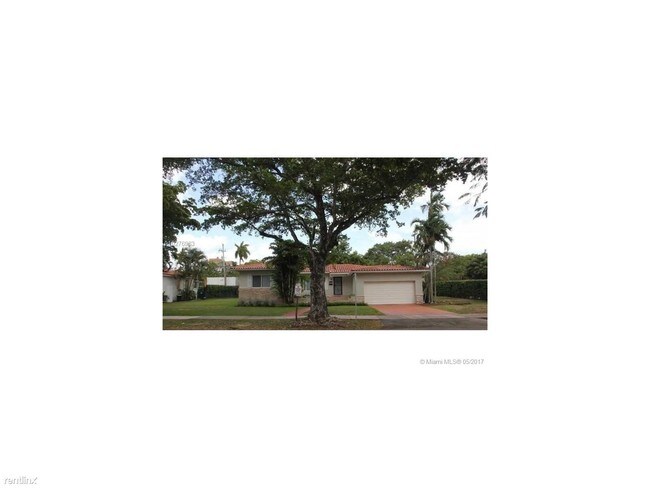 Building Photo - 430 Candia Ave