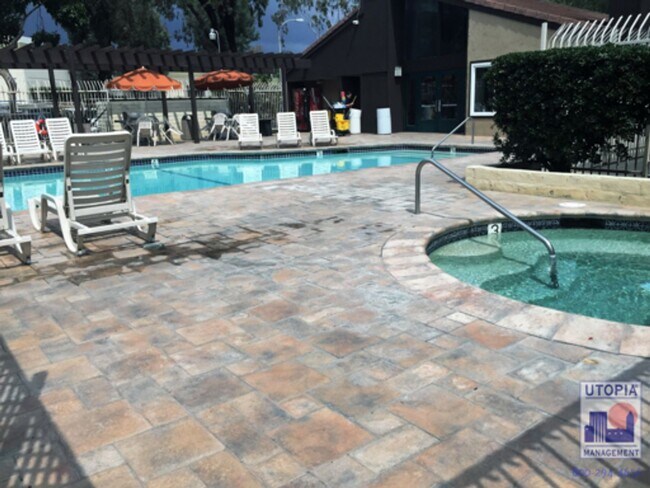 Foto del edificio - Sunburst 1BD/1BA Condo in Serra Mesa