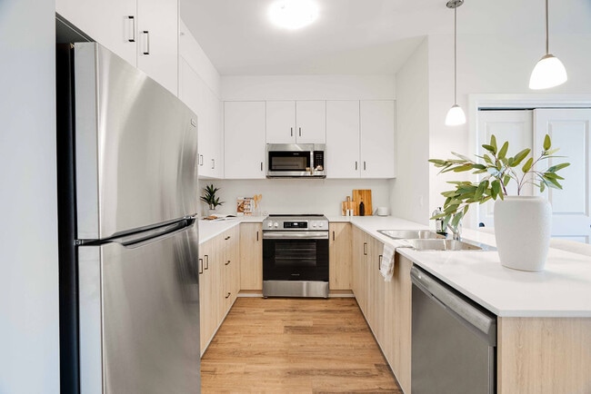 Building Photo - 865 Kleinburg Drive