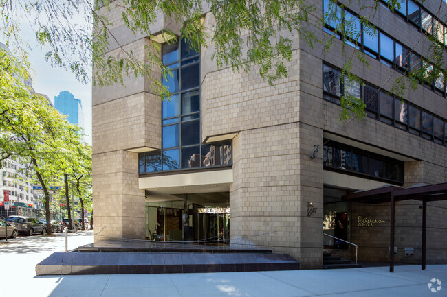 Building Photo - Dag Hammarskjold Towers