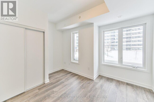 Photo du bâtiment - 3069 Pharmacy Ave