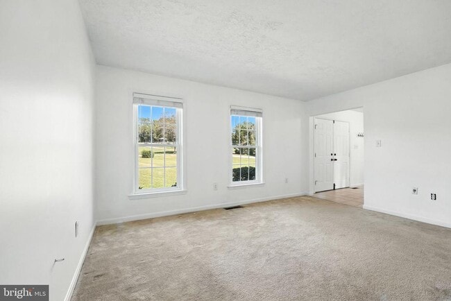 Foto del edificio - 10719 Old Colchester Rd
