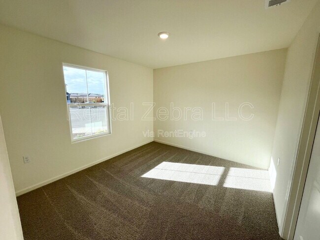 Foto del edificio - 356 Halisan Ct