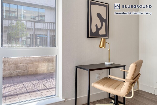 Foto del edificio - 2280 W El Camino Real