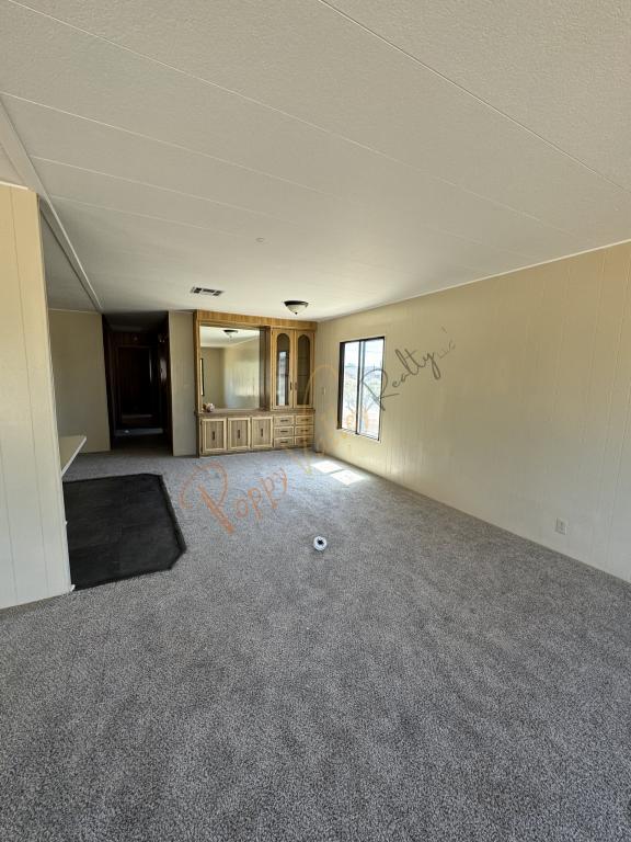 Foto del edificio - 2380 Carver Ave