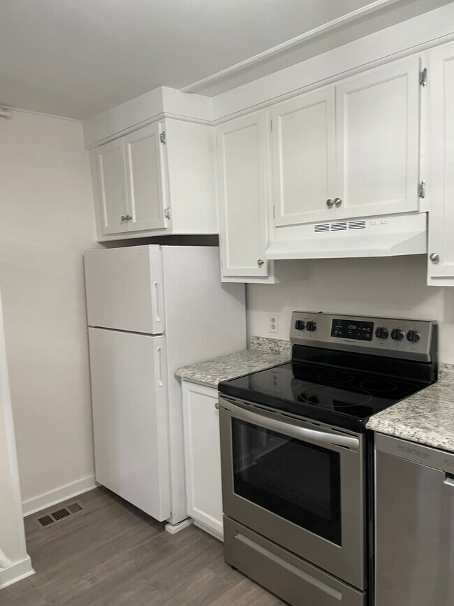 estufa 183a - 183 Washington St