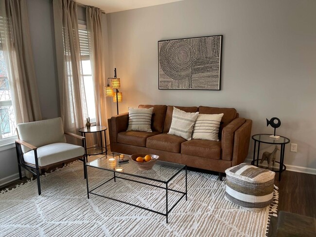 Livingroom - 759 Winton Way