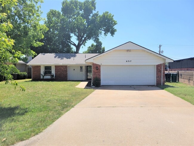 Foto del edificio - 6317 N Warren Ave